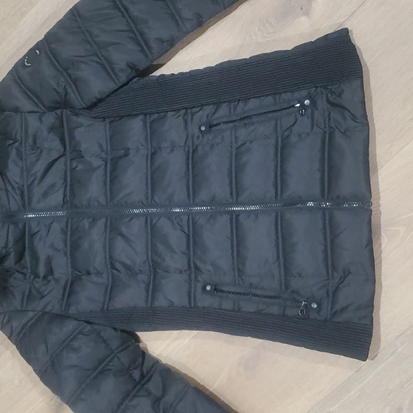 Nautica Women's Small Black Hooded Puffer Jacket EUC - Picture 2 of 7